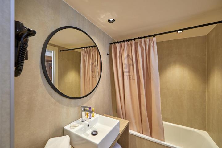 Doppelzimmer mit Privater Terrasse & Jacuzzi - 2 Erwachsene